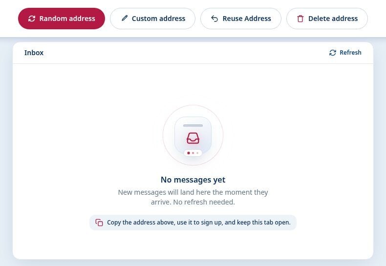 Tmailors webinbox met knoppen Willekeurig adres Aangepast adres Hergebruiken Adres en Adres verwijderen boven een lege inbox die geen berichten nog leest
