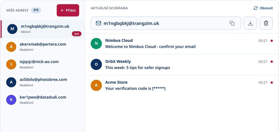 Tmailor dashboard s několika jednorázovými schránkami v postranním panelu Your Addresses a jednou aktivní schránkou otevřenou vpravo